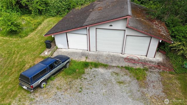 26204 Helmick Road, Sedro Woolley, WA 98284