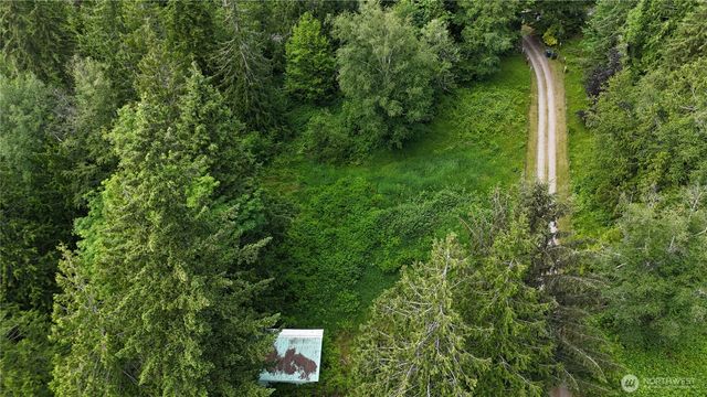26204 Helmick Road, Sedro Woolley, WA 98284