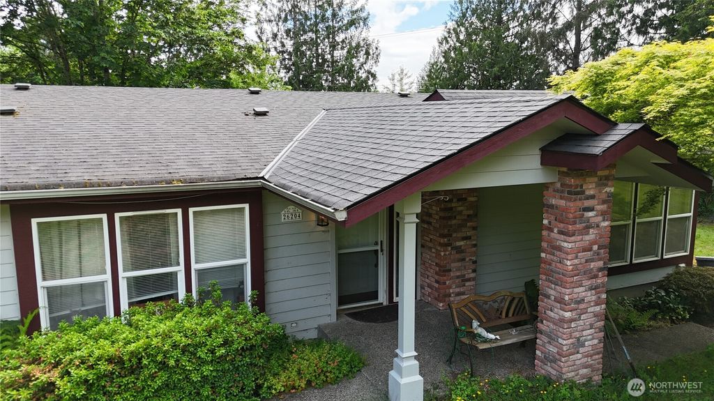 26204 Helmick Road, Sedro Woolley, WA 98284