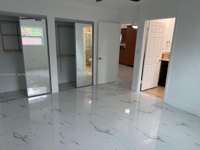 2775 W 71st Place 0, Hialeah, FL 33016
