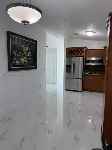2775 W 71st Place 0, Hialeah, FL 33016