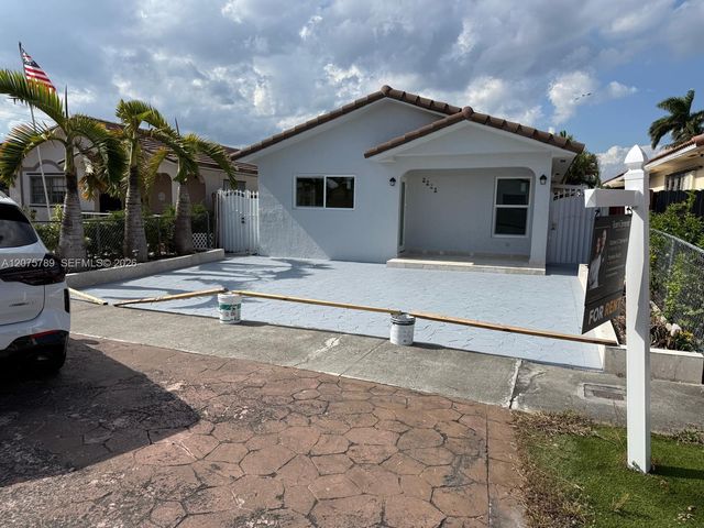 2775 W 71st Place 0, Hialeah, FL 33016