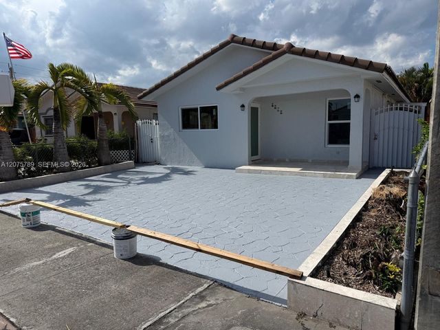 2775 W 71st Place 0, Hialeah, FL 33016