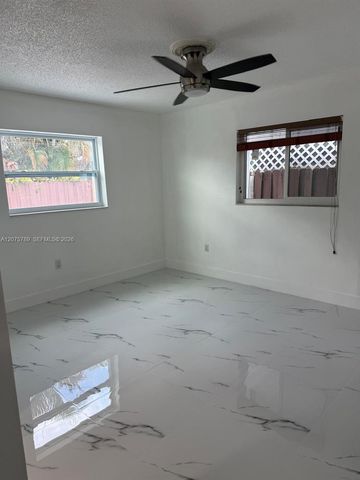 2775 W 71st Place 0, Hialeah, FL 33016
