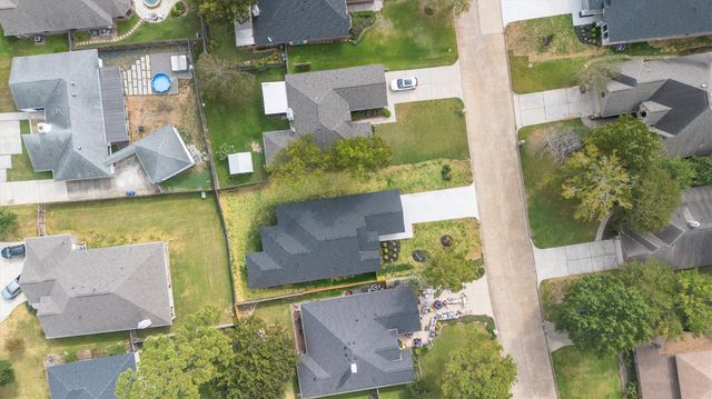 12111 Brightwood Drive, Montgomery, TX 77356