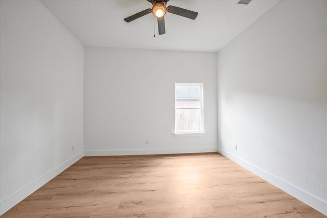 12111 Brightwood Drive, Montgomery, TX 77356