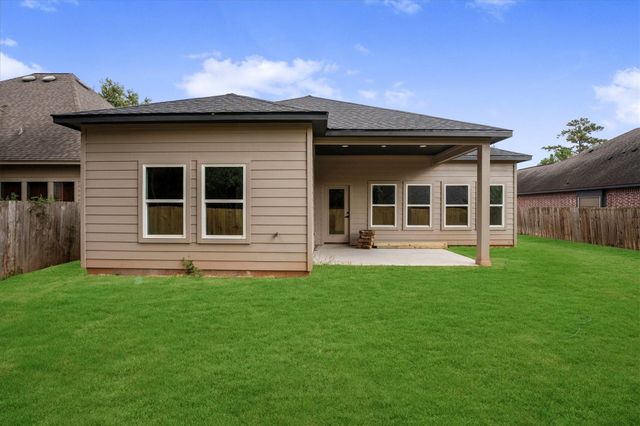 12111 Brightwood Drive, Montgomery, TX 77356