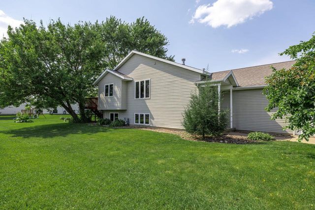 128 Rosewood LANE N, West Salem, WI 54669