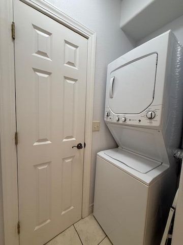 180 Grace Chapel 211, Blue Eye, MO 65611