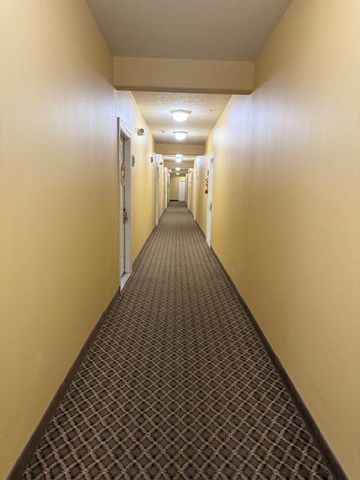 180 Grace Chapel 211, Blue Eye, MO 65611