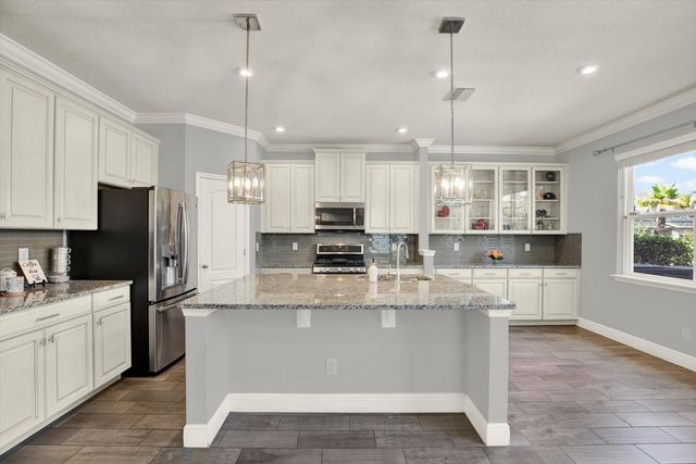 11702 LAKE LUCAYA DRIVE, Riverview, FL 33579