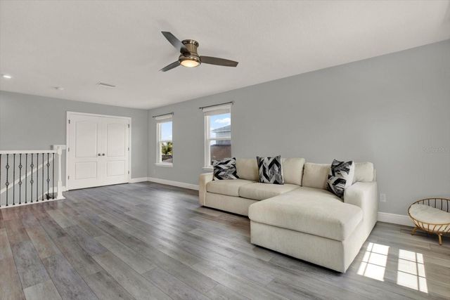 11702 LAKE LUCAYA DRIVE, Riverview, FL 33579