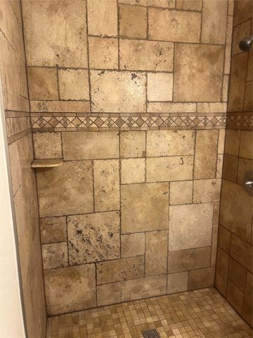 121 Brookside Drive, Duncanville, TX 75137