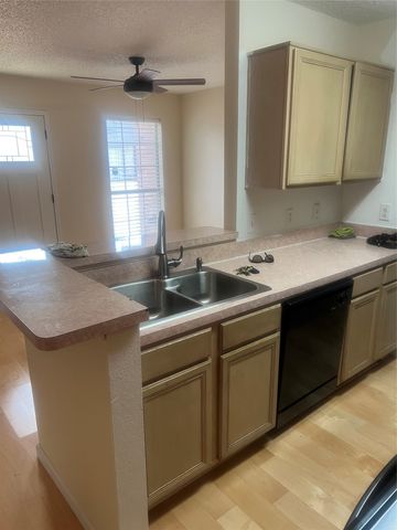 121 Brookside Drive, Duncanville, TX 75137