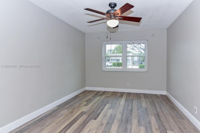 298 SW 6th St 1030, Boca Raton, FL 33432