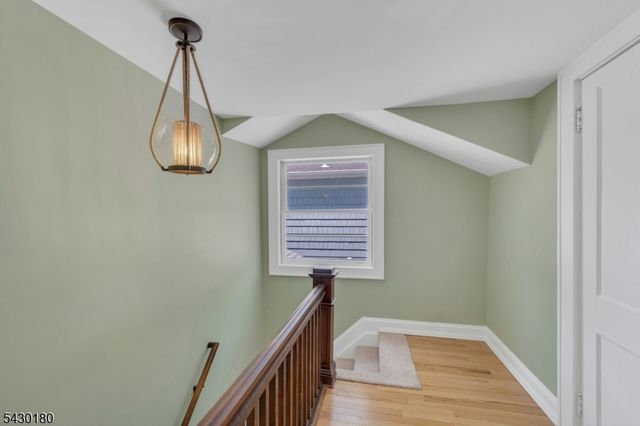 56 Highwood Rd, Parsippany-troy Hills Twp., NJ 07834