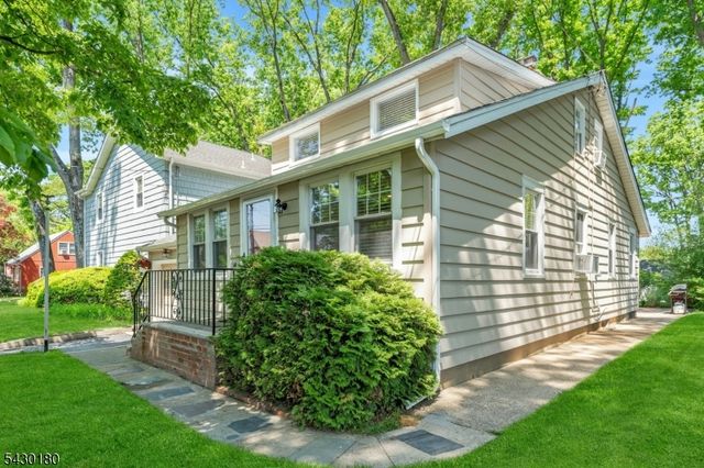56 Highwood Rd, Parsippany-troy Hills Twp., NJ 07834