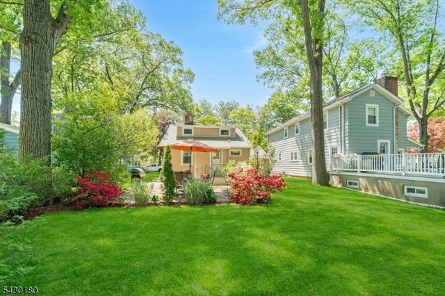 56 Highwood Rd, Parsippany-troy Hills Twp., NJ 07834