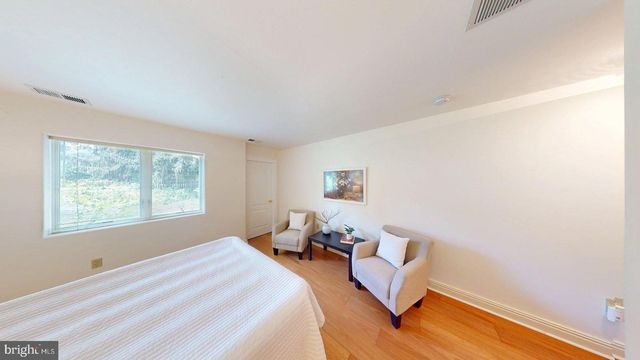 22 SLAYBACK DR, Princeton Junction, NJ 08550