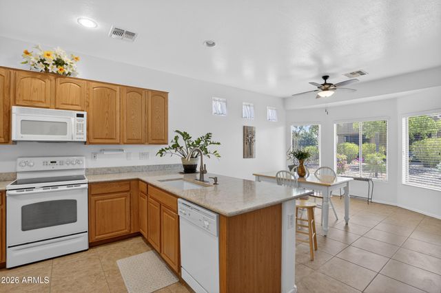 42057 W MILLER Lane, Maricopa, AZ 85138