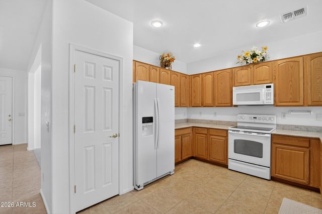 42057 W MILLER Lane, Maricopa, AZ 85138