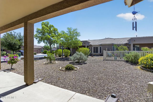 42057 W MILLER Lane, Maricopa, AZ 85138