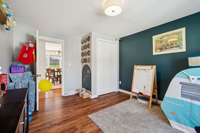 68 Marshall St, Billerica, MA 01821