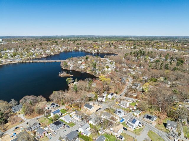 68 Marshall St, Billerica, MA 01821