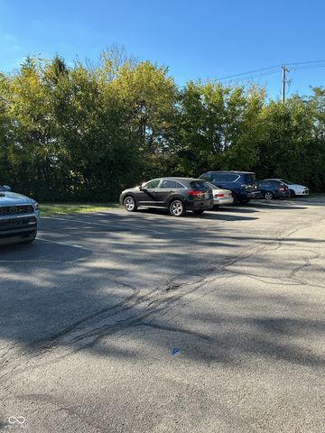 6018 Southbay Drive, Indianapolis, IN 46250