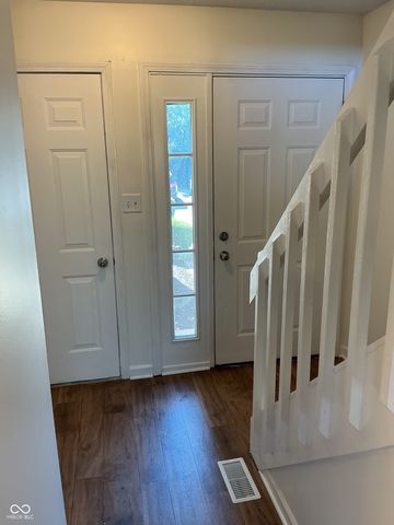 6018 Southbay Drive, Indianapolis, IN 46250