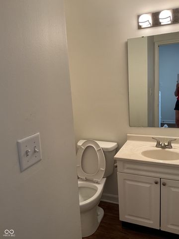 6018 Southbay Drive, Indianapolis, IN 46250