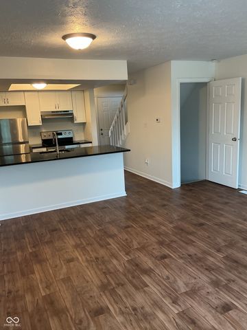 6018 Southbay Drive, Indianapolis, IN 46250