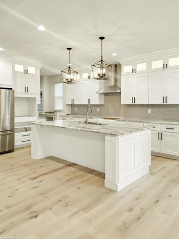 4980 Deer Field Meadows Drive, Almont, MI 48003