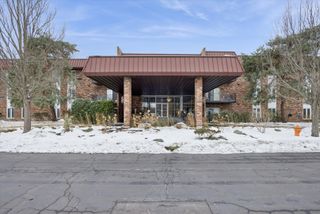 1041 W Ogden Avenue 320, Naperville, IL 60563