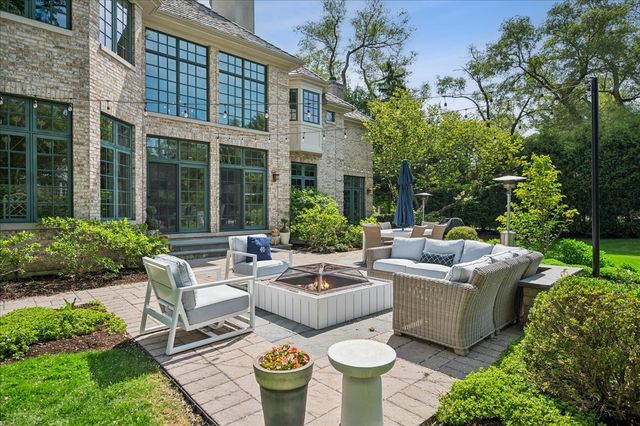 605 Skokie Lane S, Glencoe, IL 60022