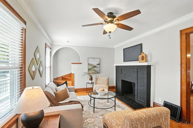 4305 Kenmore Avenue, Cincinnati, OH 45227