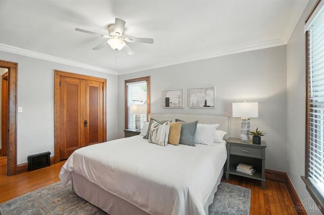 4305 Kenmore Avenue, Cincinnati, OH 45227