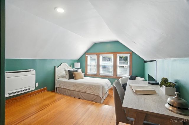 4305 Kenmore Avenue, Cincinnati, OH 45227