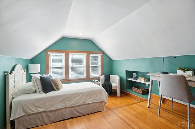 4305 Kenmore Avenue, Cincinnati, OH 45227