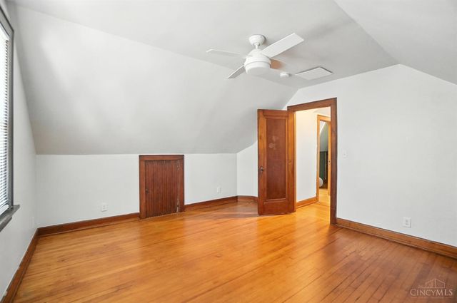 4305 Kenmore Avenue, Cincinnati, OH 45227