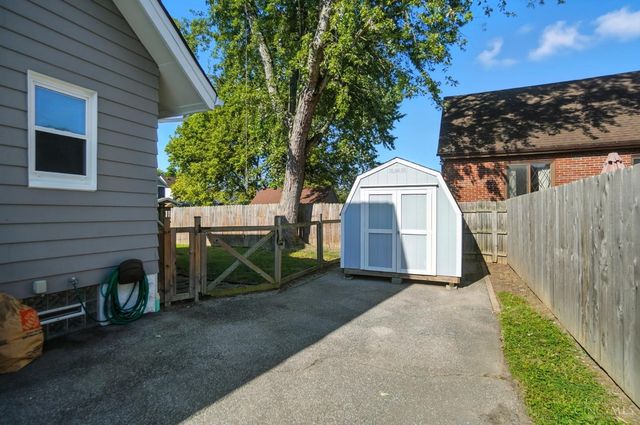 4305 Kenmore Avenue, Cincinnati, OH 45227