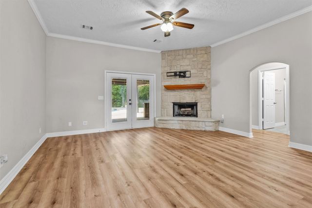 1187 Oak Lane, Conroe, TX 77316