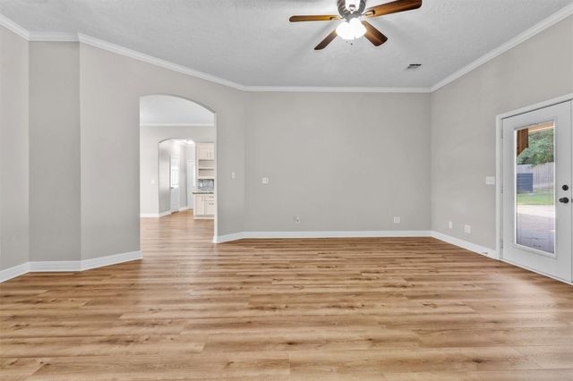 1187 Oak Lane, Conroe, TX 77316