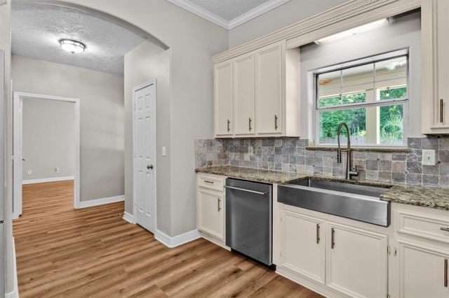 1187 Oak Lane, Conroe, TX 77316