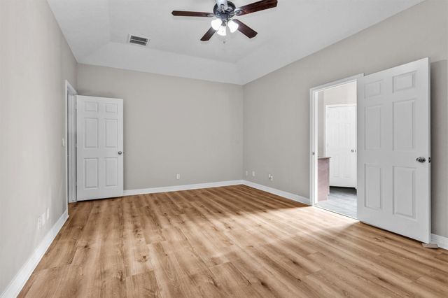 1187 Oak Lane, Conroe, TX 77316