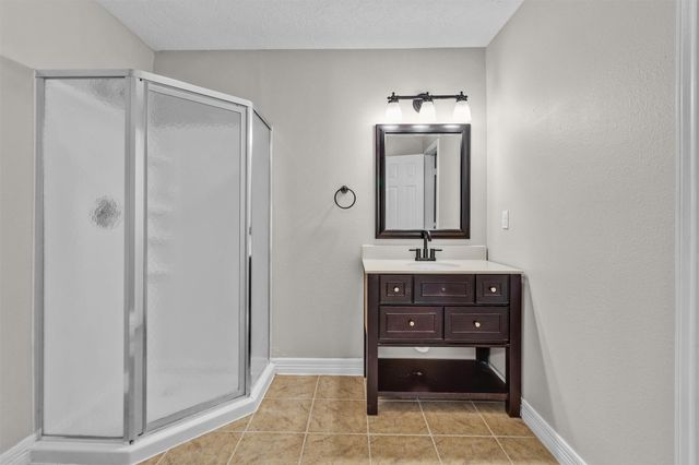 1187 Oak Lane, Conroe, TX 77316