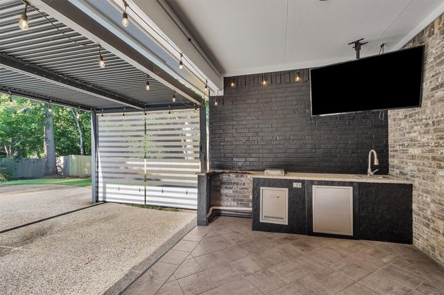 1187 Oak Lane, Conroe, TX 77316