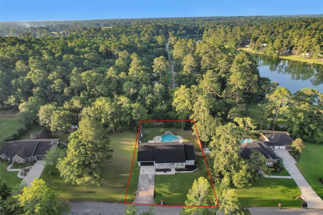 1187 Oak Lane, Conroe, TX 77316