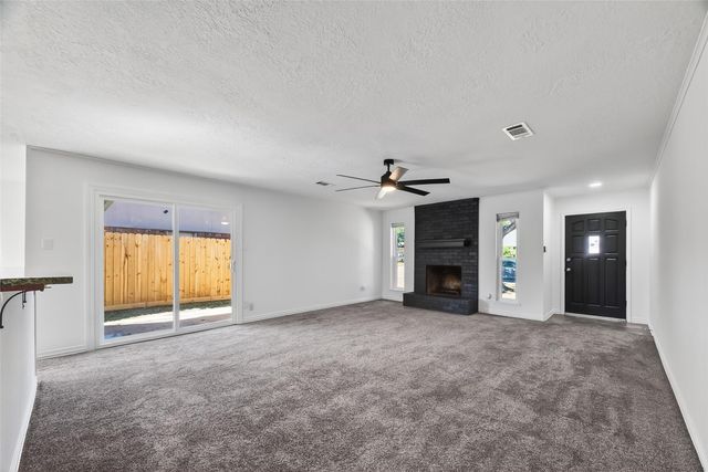 4311 Townes Forest Road, Friendswood, TX 77546