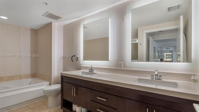 17375 Collins Avenue 2305, Sunny Isles Beach, FL 33160